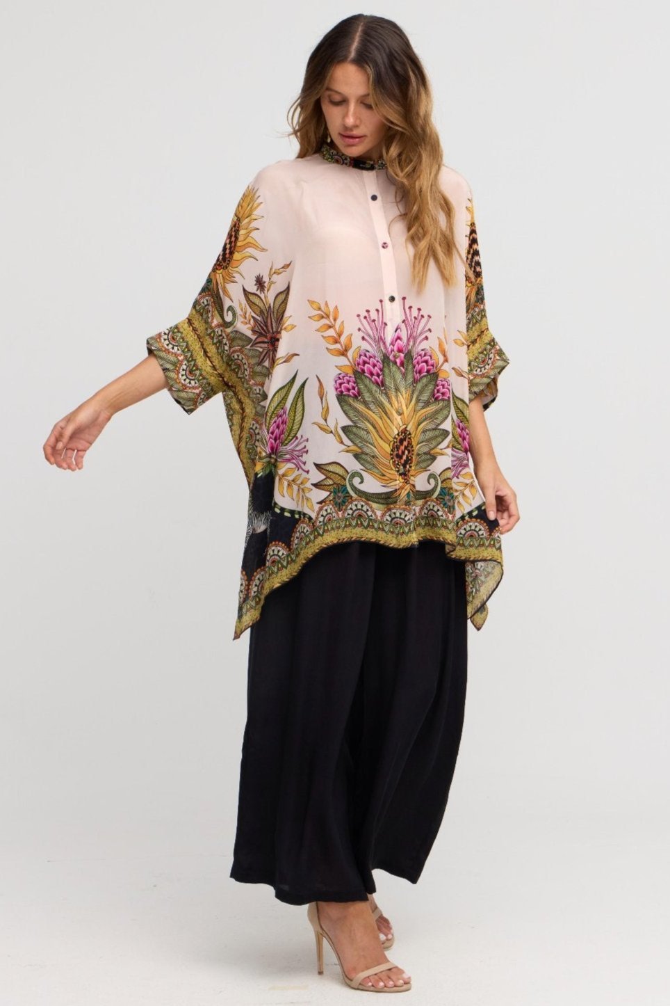 Princess Of Savannah Kaftan Top w Sleeves - Czarina