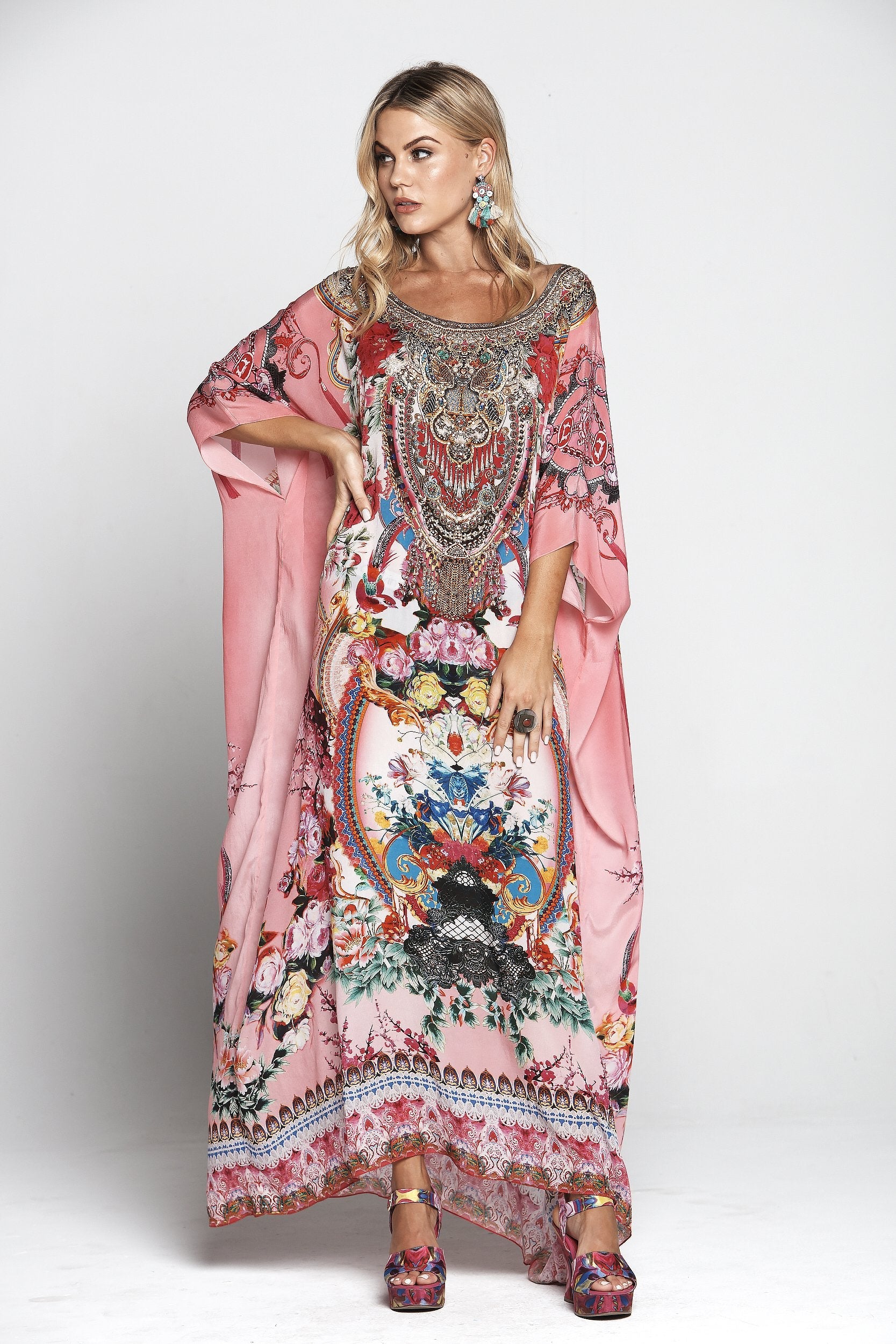 SKY BLUSH ROUND-NECK LONG KAFTAN