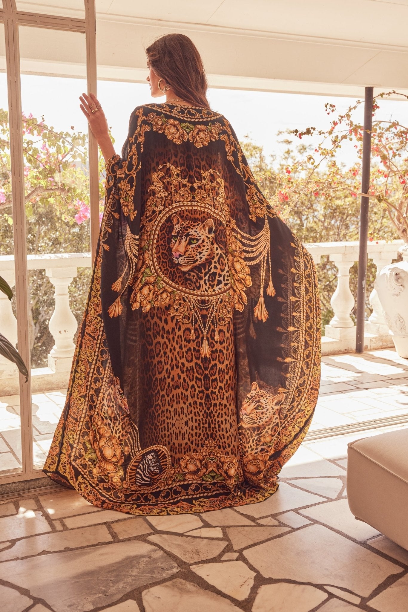 GOLDEN LADY LONG CAPE - Czarina