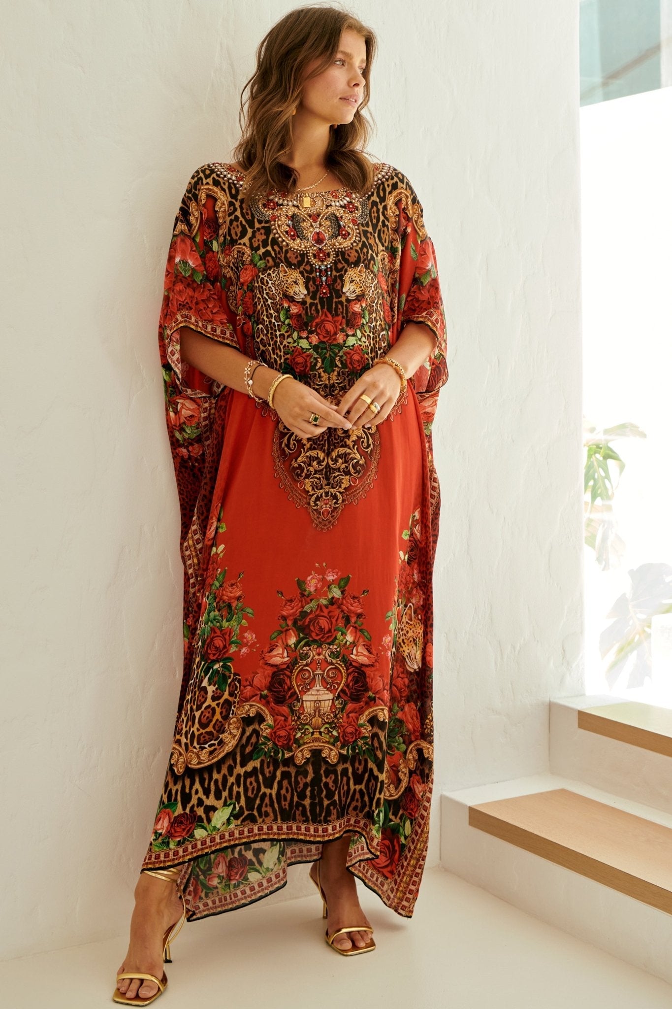 ROUGE ROUND-NECK LONG KAFTAN