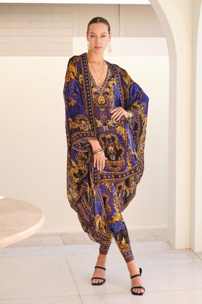 MIDNIGHT BLUE MEDIUM CAPE - Czarina