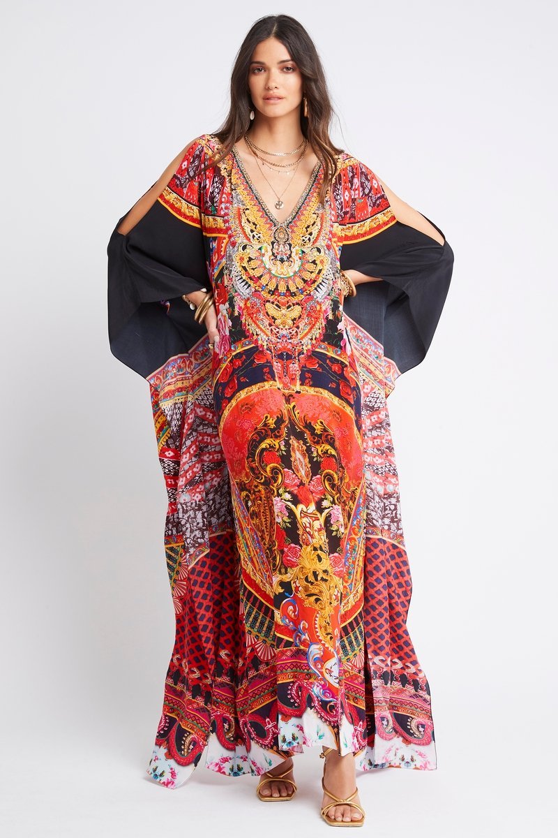 SHE WAS POWERFUL SILK BIG WIDTH KAFTAN - Czarina